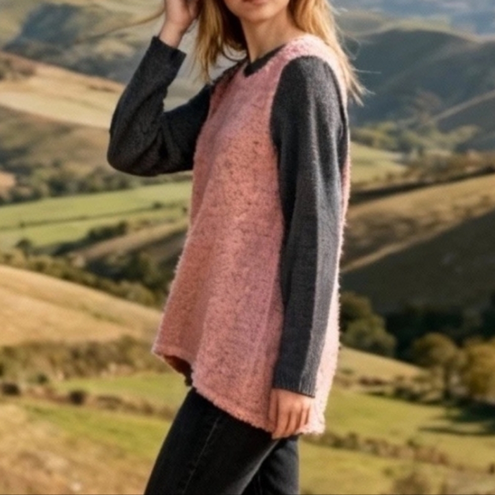 Sundance Size Large Pink and Gray Long Sleeve Sweater Cotton Wool Mohair Boucle